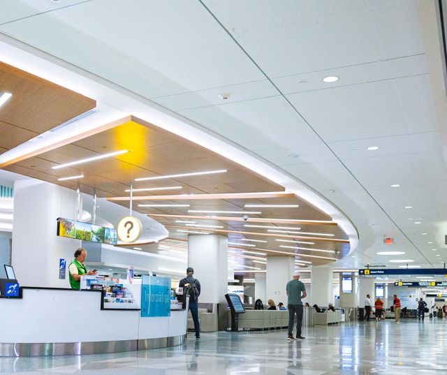 MSP Terminal 1 Arrivals Info Booth