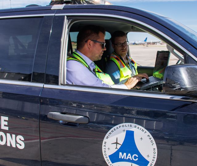 MSP Airside Vehicle with private 5G wireless connection